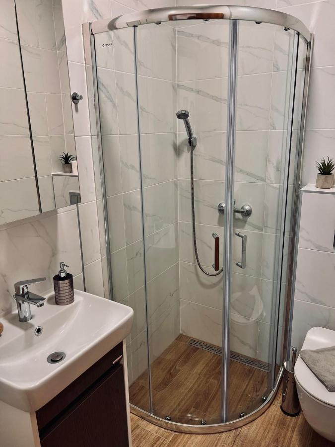 Dani Lux Belgrade Center Studio Apartment Buitenkant foto