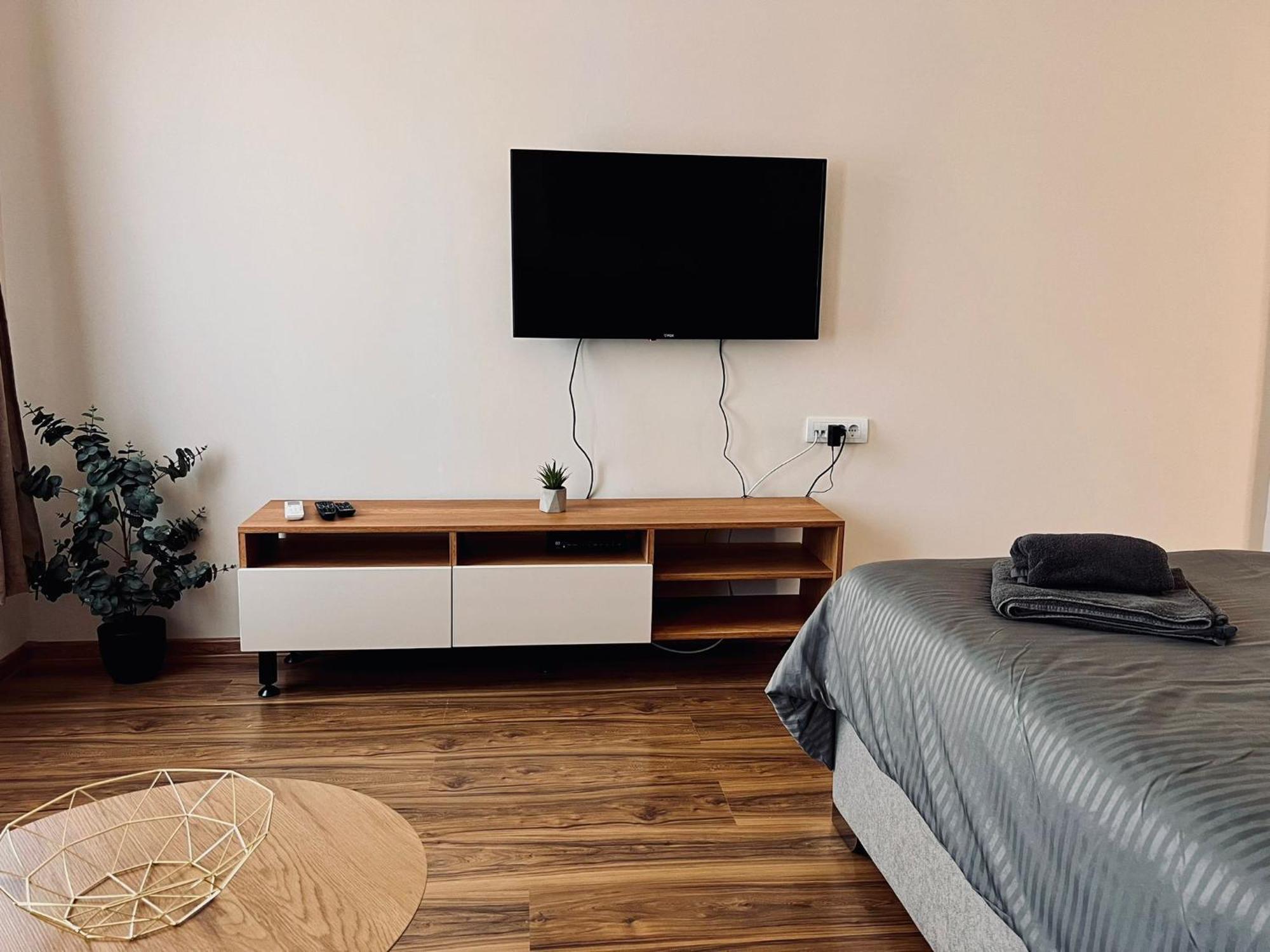 Dani Lux Belgrade Center Studio Apartment Buitenkant foto
